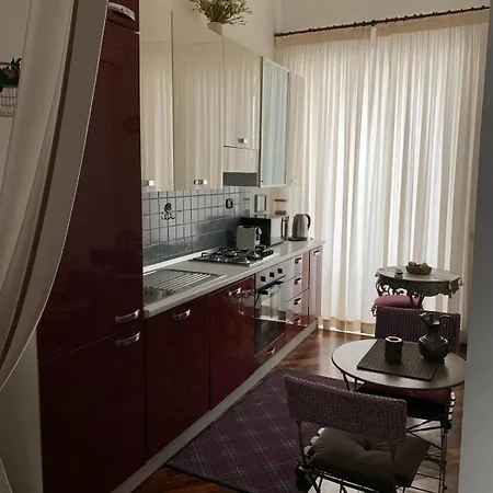 Bed & Breakfast Estes Crotone