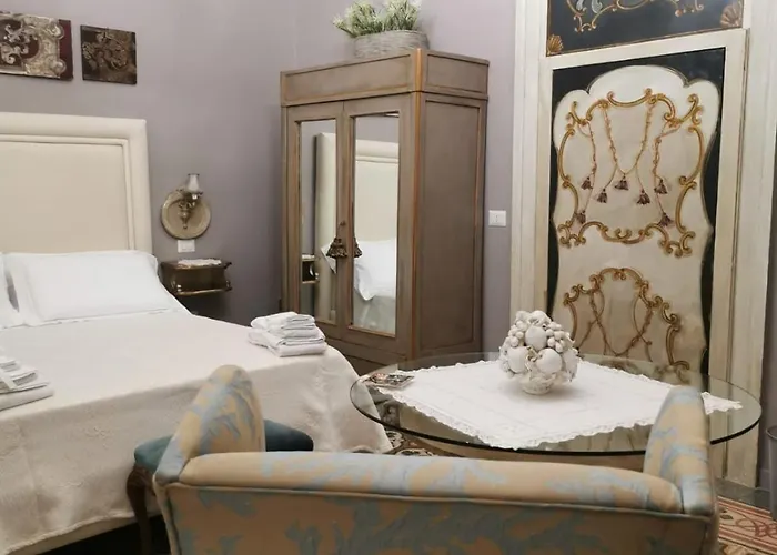 Estes 4* קרוטונה