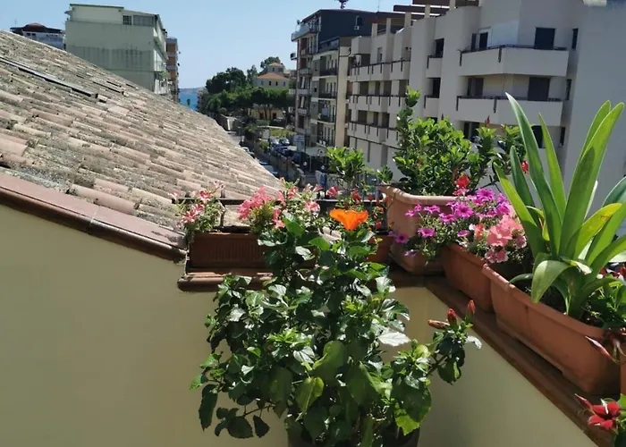 Estes לינה וארוחת בוקר