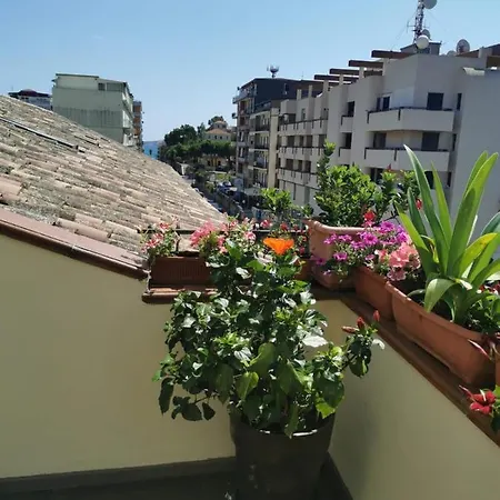 Couette-café Estes 4*