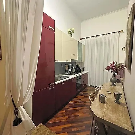 فندق مبيت وإفطار Estes 4*