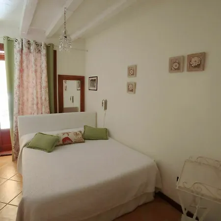 Estes Couette-café Crotone