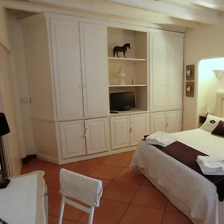 Bed & Breakfast Estes Crotone