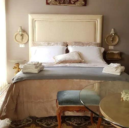 Bed & Breakfast Estes 4*