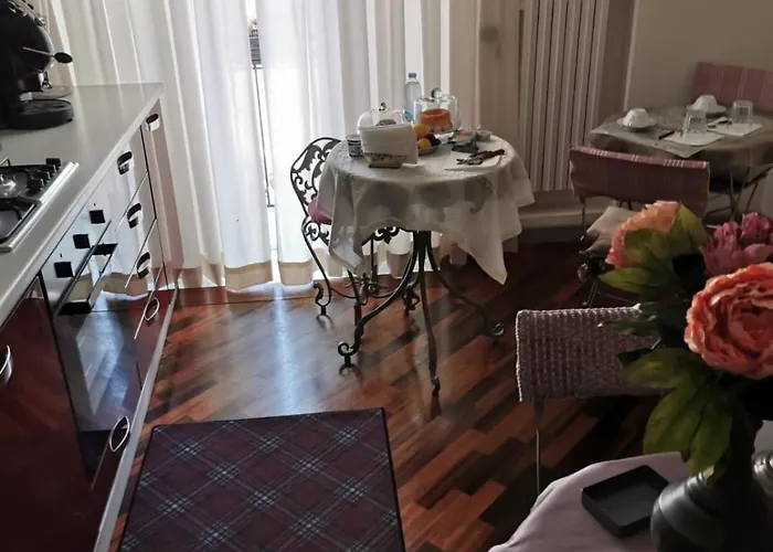 Estes Bed & Breakfast 4*